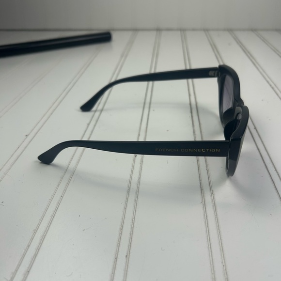French Connection Black Y2K Rectangle Sunglasses - Picture 5 of 7